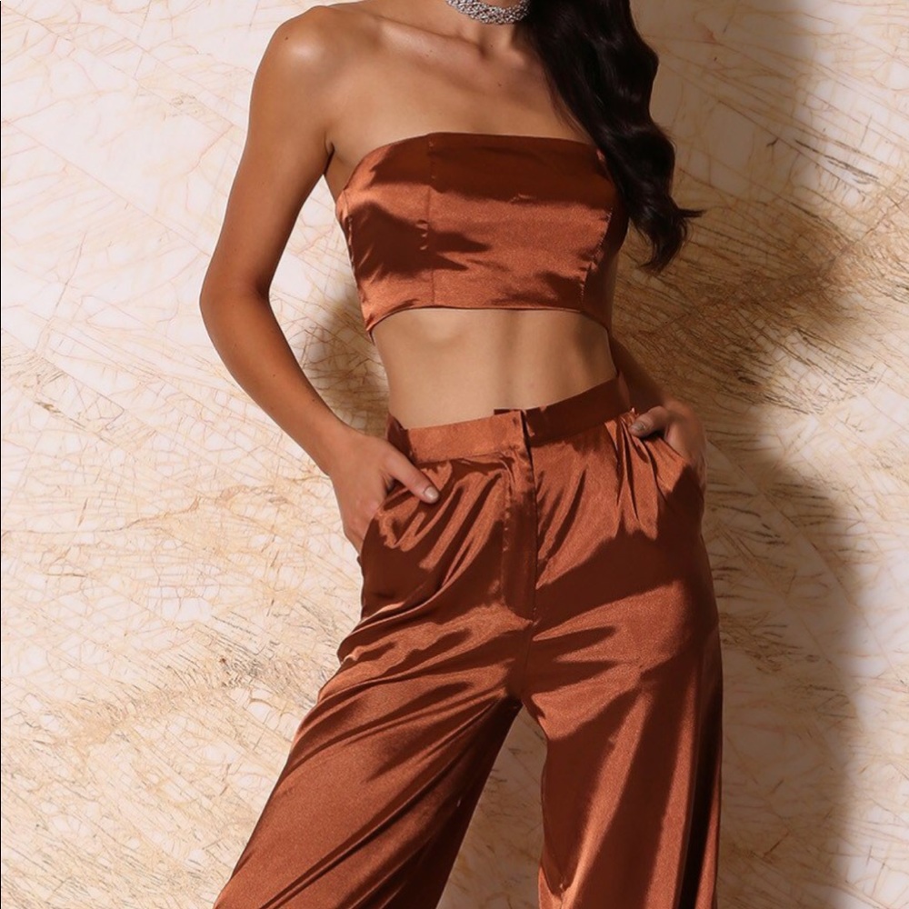 Two piece orange satin set!